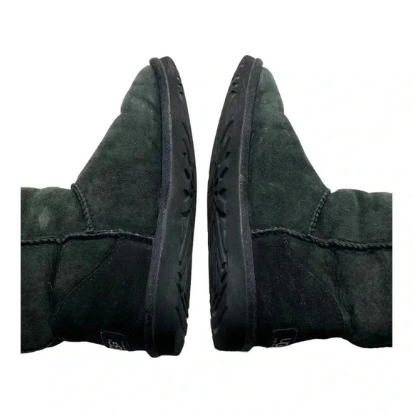 UGG short black/grey boot size 6 - Picture 4 of 7